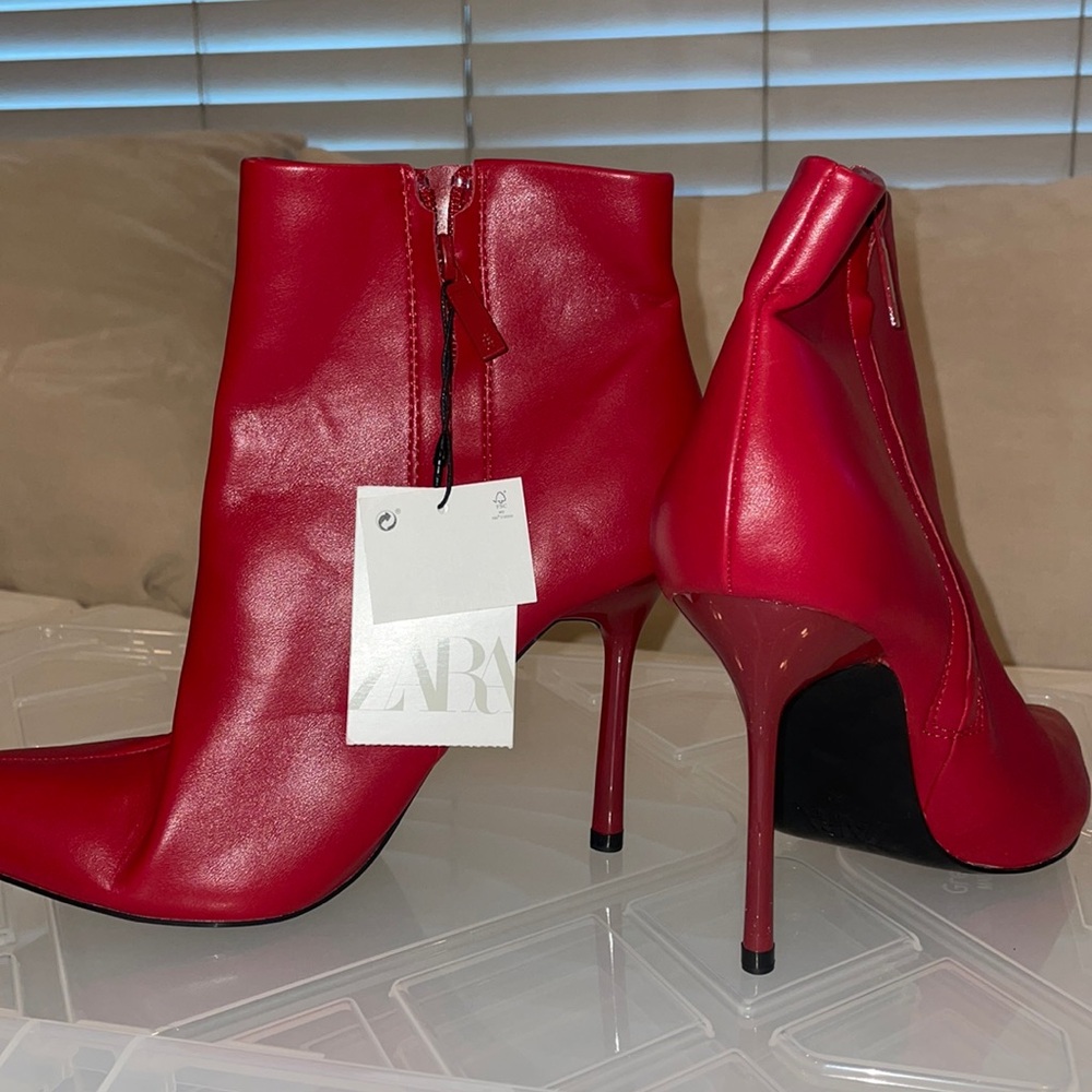 Zara red ankle leather boots heel 3.5”